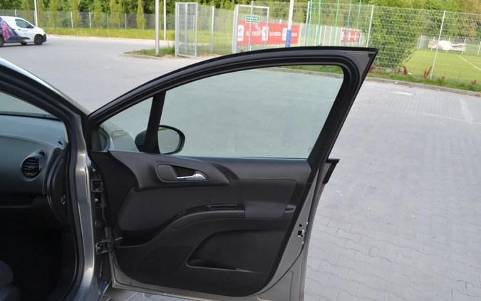 Opel Meriva cena 32900 przebieg: 179000, rok produkcji 2015 z Płock małe 596